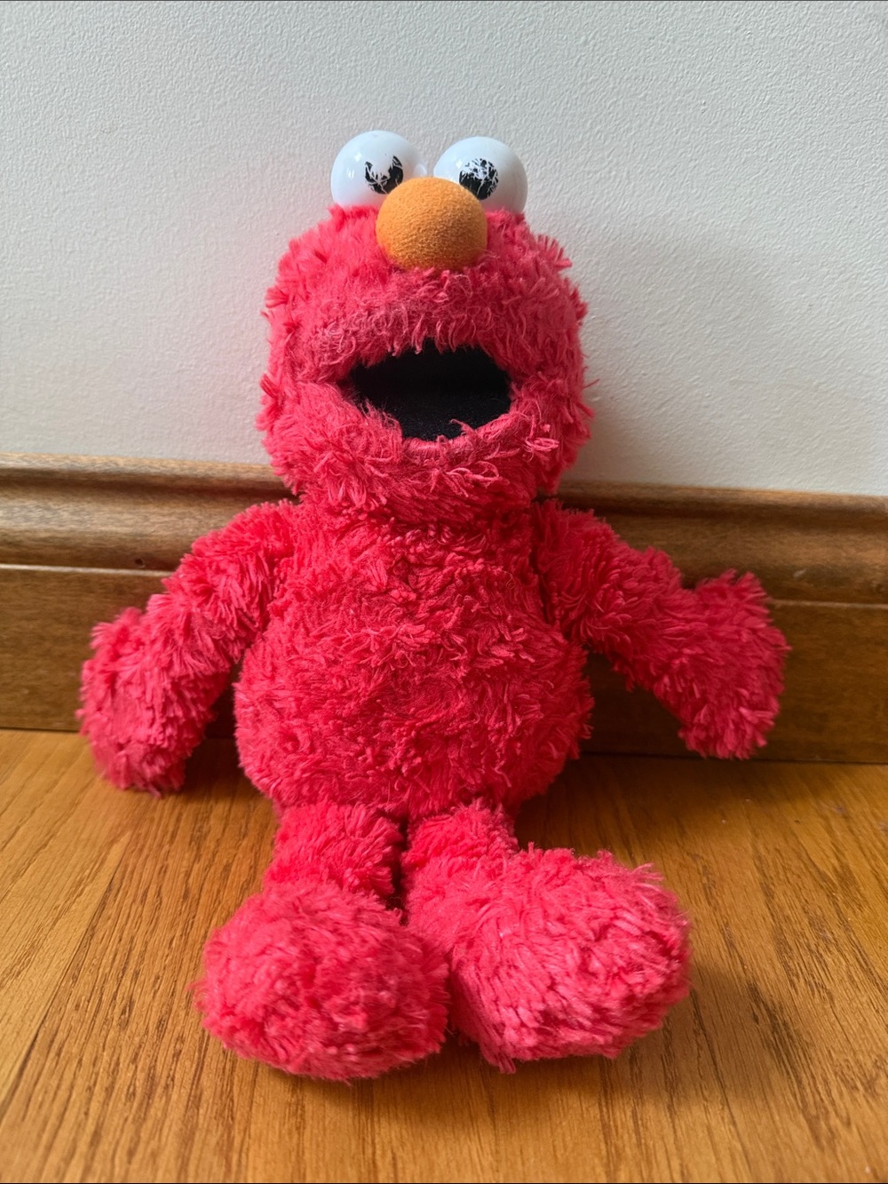 Elmo Sesame Street Gund Inc 2002 Vintage